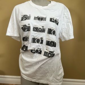 Like new men’s Banana Republic tshirt. XL